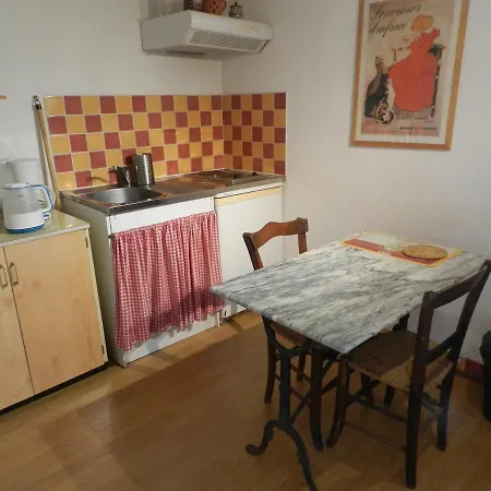 La Ferme Montplaisir 3* Montesquieu-Volvestre