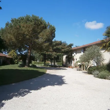 בית הארחה La Ferme Montplaisir Montesquieu-Volvestre