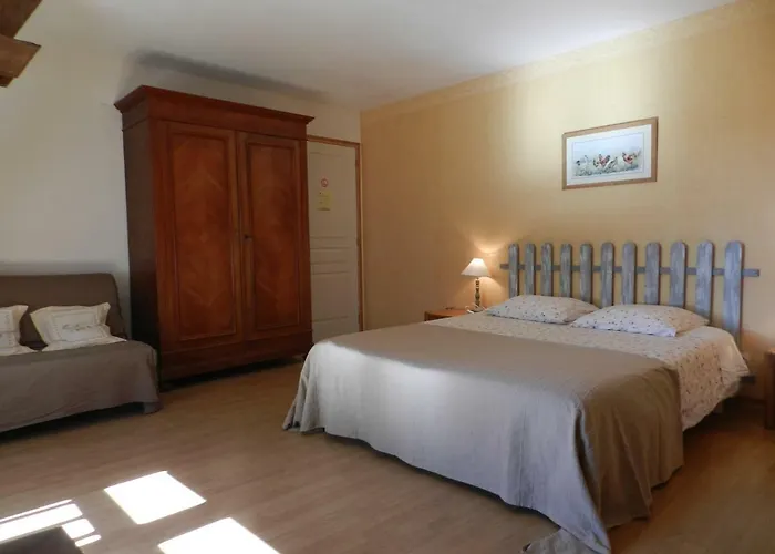 Гостевой дом La Ferme Montplaisir 3*